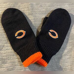 Chicago Bears NFL Embroidered Mittens Unisex Adult NWOT’s
